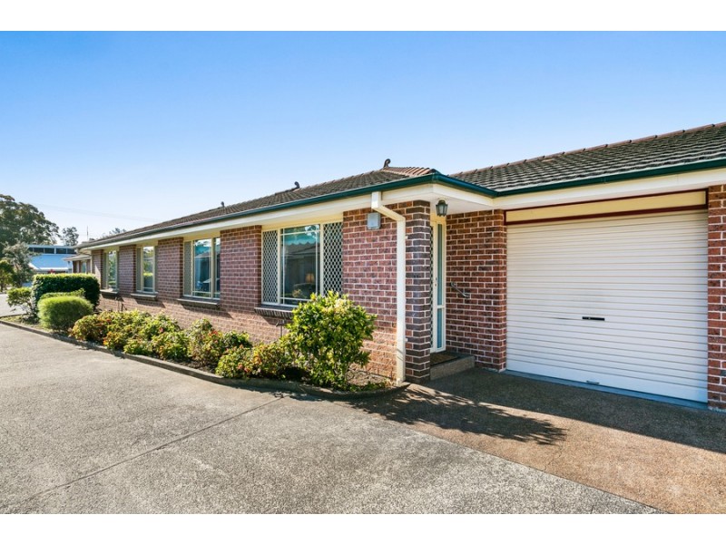 17/293-295 Henry Parry Drive, Wyoming NSW 2250