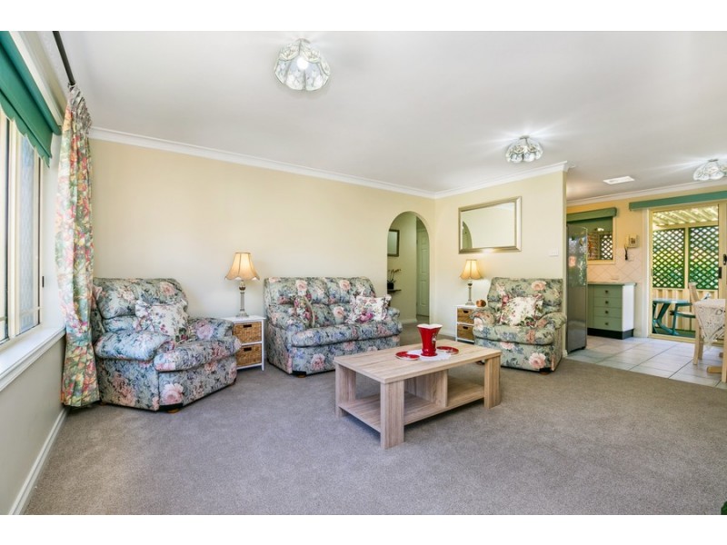 17/293-295 Henry Parry Drive, Wyoming NSW 2250