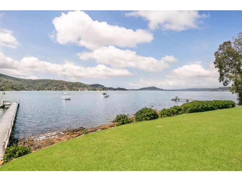 3/3-7 Wharf Street, East Gosford NSW 2250