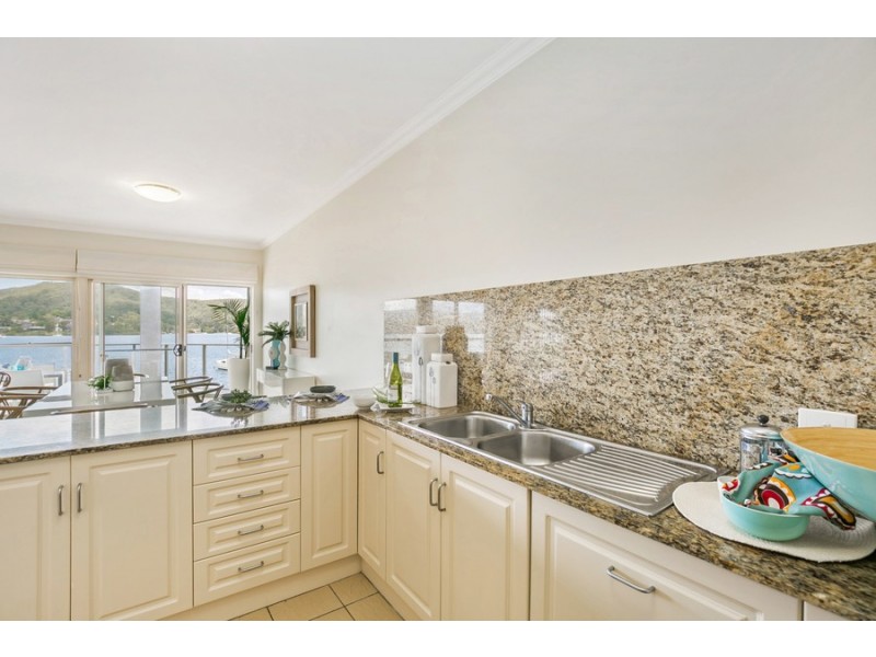 3/3-7 Wharf Street, East Gosford NSW 2250