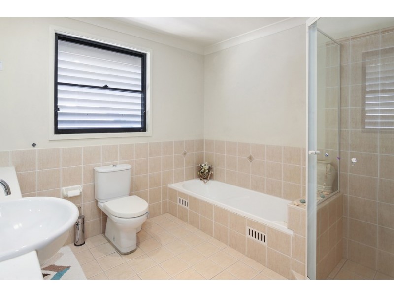 3 Harrison Street, Point Frederick NSW 2250