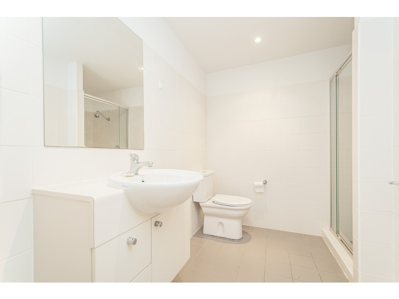 113/80 John Whiteway Drive, Gosford NSW 2250