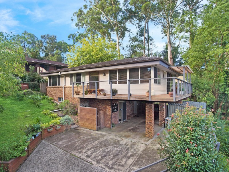 31 Adam Street, Narara NSW 2250