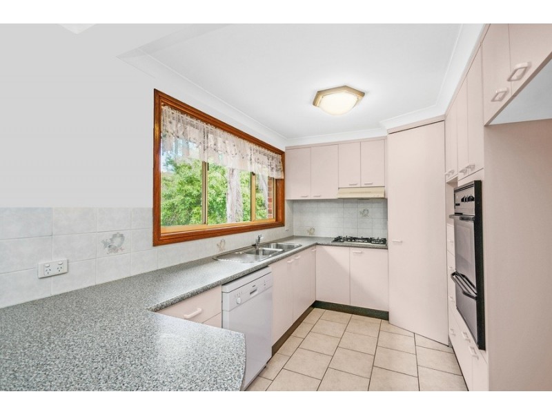 42 Barkala Street, Lisarow NSW 2250