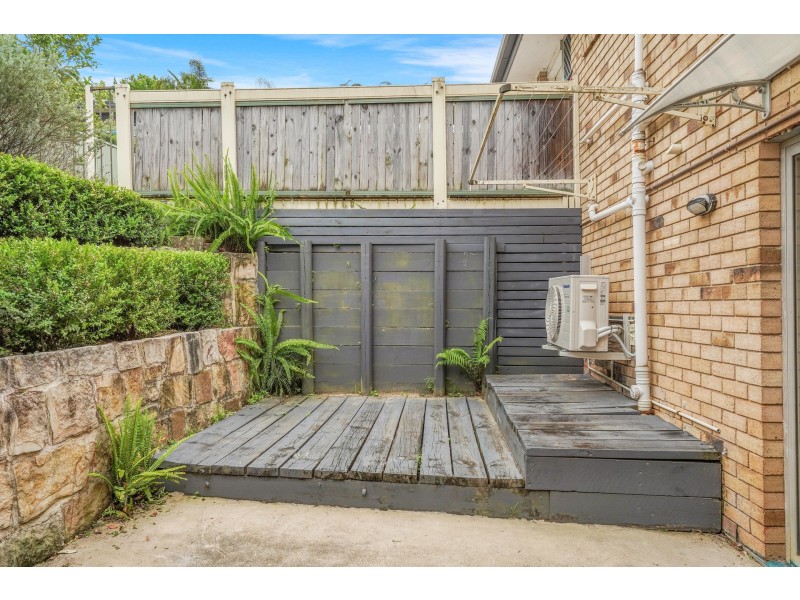 16B Small Street, Wyoming NSW 2250