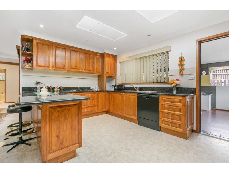 34 Maya Street, Wyoming NSW 2250