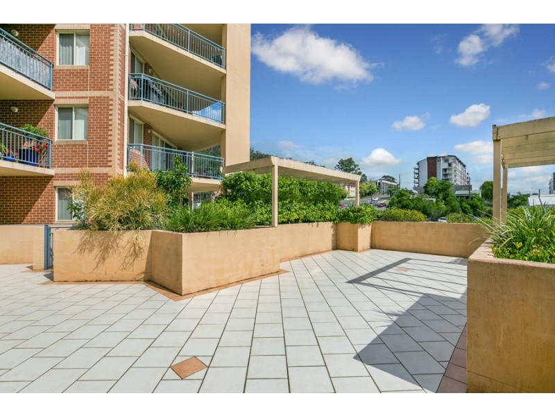 15/12-14 Hills Street, Gosford NSW 2250