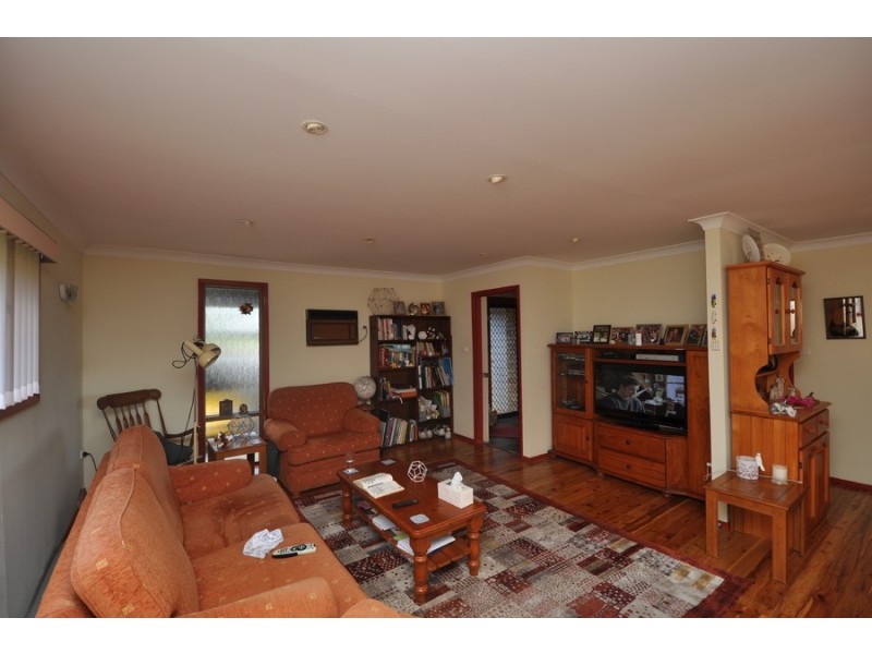 52 Mangrove Road, Narara NSW 2250