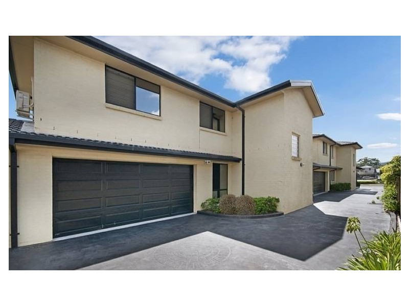 2/490 Pacific Highway, Wyoming NSW 2250