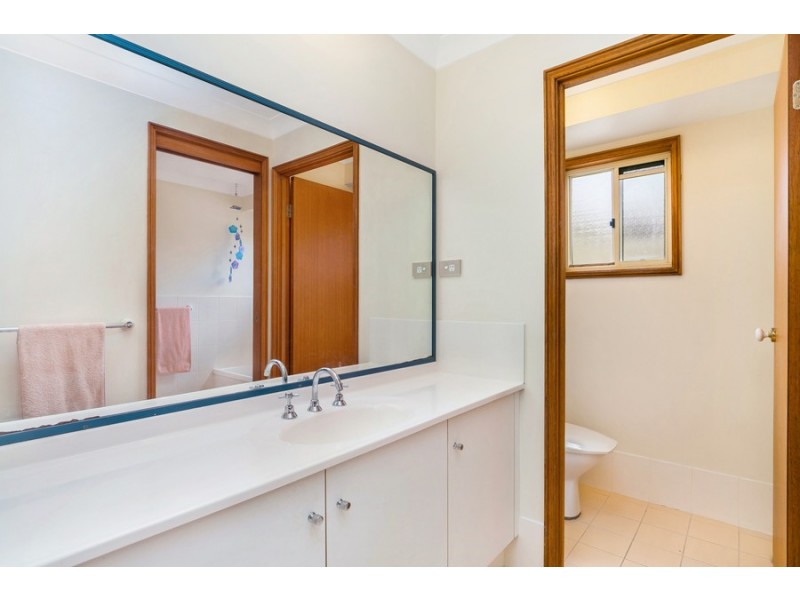 1 Woodley Close, Kariong NSW 2250