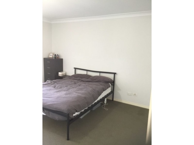 2/165 Gertrude Street, Gosford NSW 2250