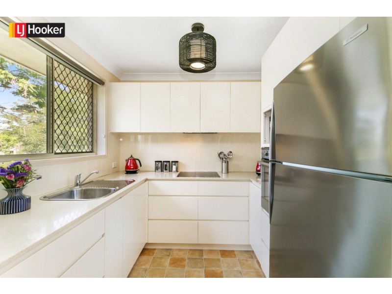 25 Glencoe Avenue, Wyoming NSW 2250