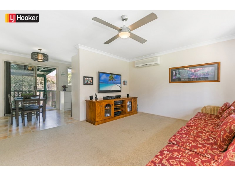 25 Glencoe Avenue, Wyoming NSW 2250