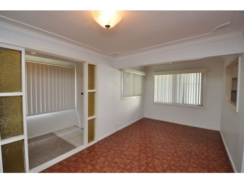 12 Dolly Avenue, Springfield NSW 2250