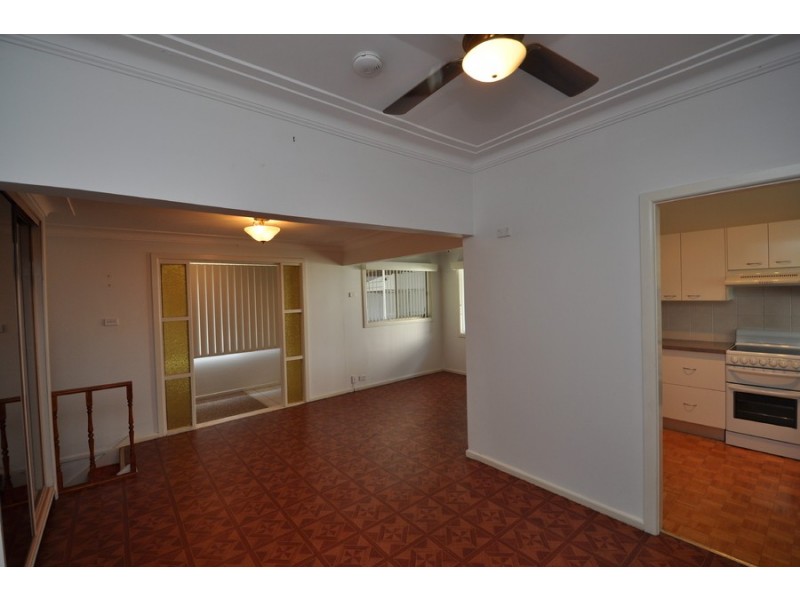 12 Dolly Avenue, Springfield NSW 2250