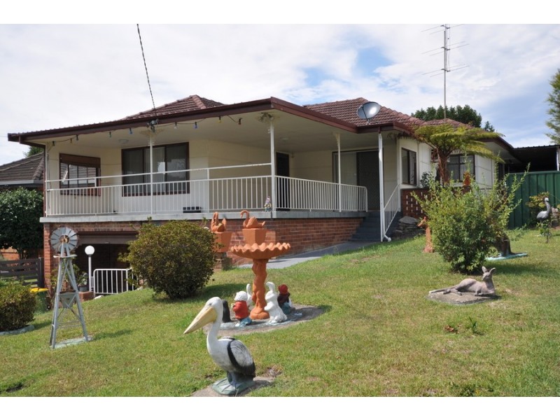 12 Dolly Avenue, Springfield NSW 2250