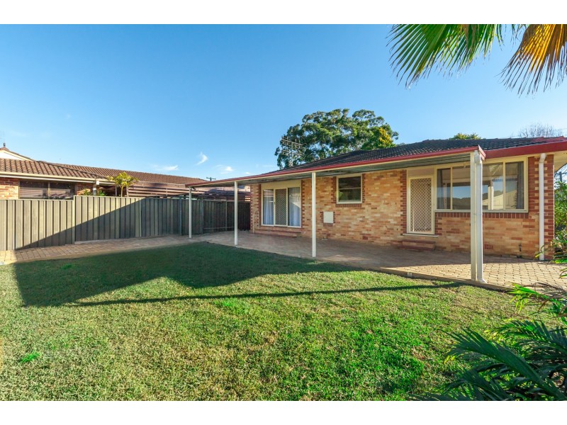2 Crawford Crescent, Wyoming NSW 2250