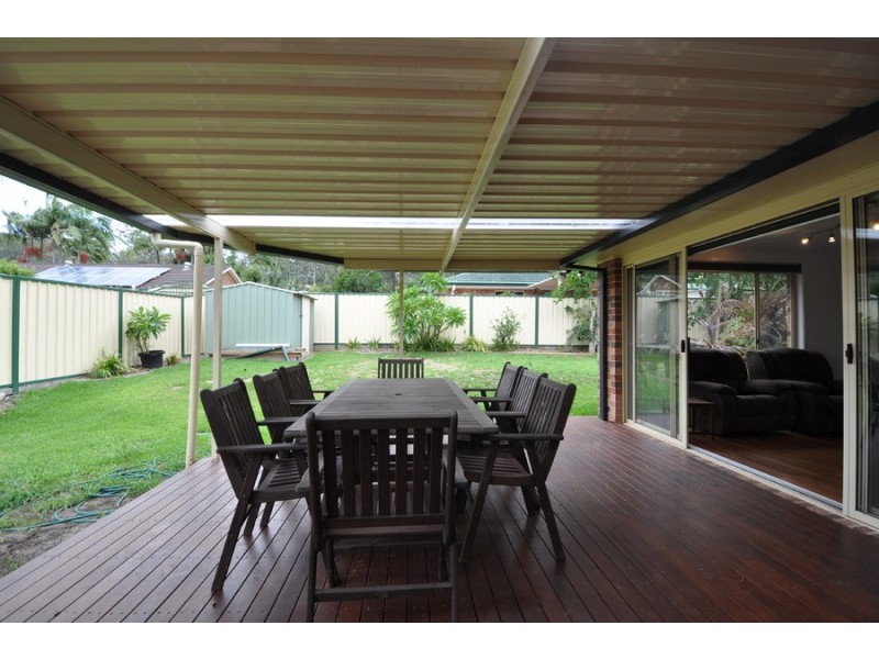 5 Blue Crane Close, Narara NSW 2250