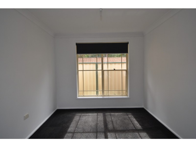 5 Blue Crane Close, Narara NSW 2250