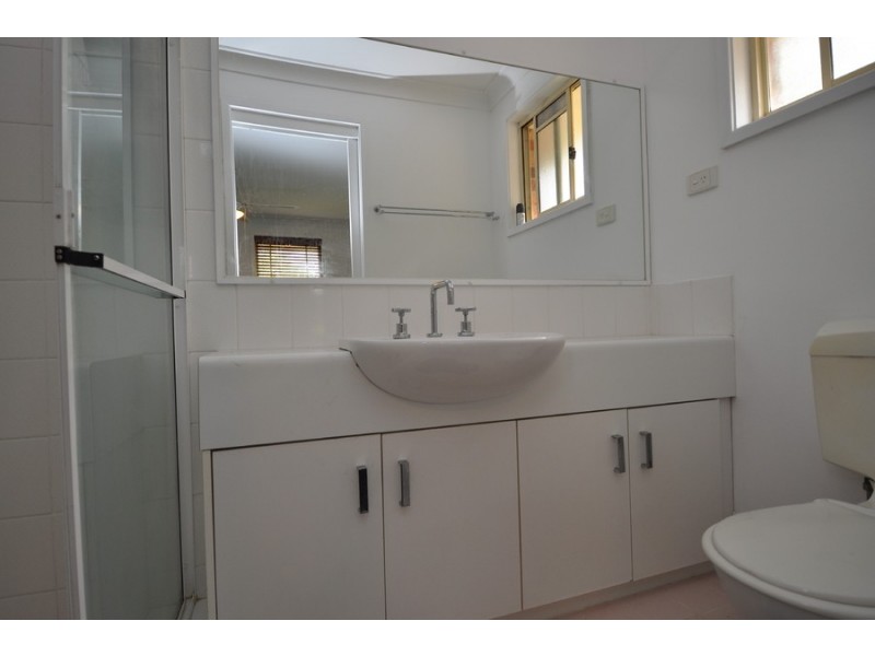 5 Blue Crane Close, Narara NSW 2250