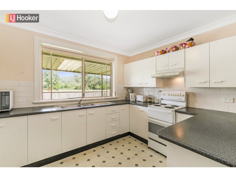 22a Beechwood Street, Ourimbah NSW 2258