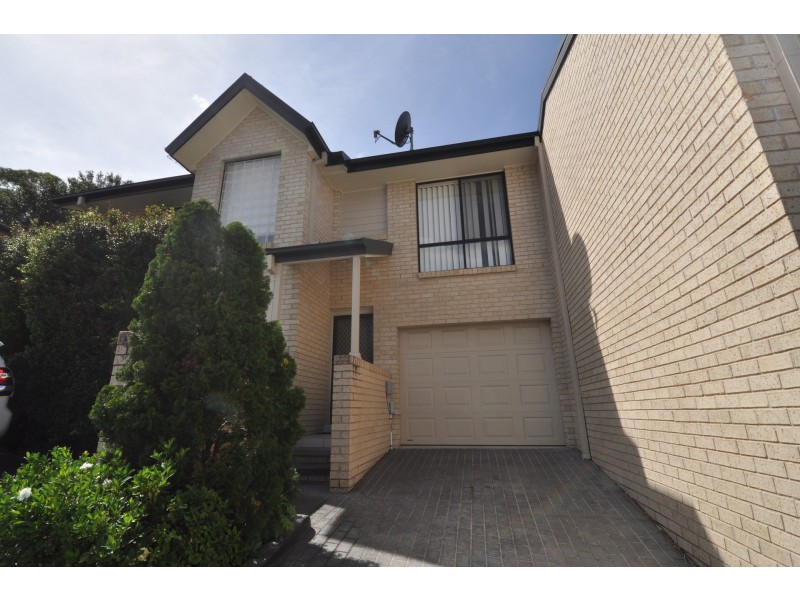 10/43-45 Donnison Street, Gosford NSW 2250