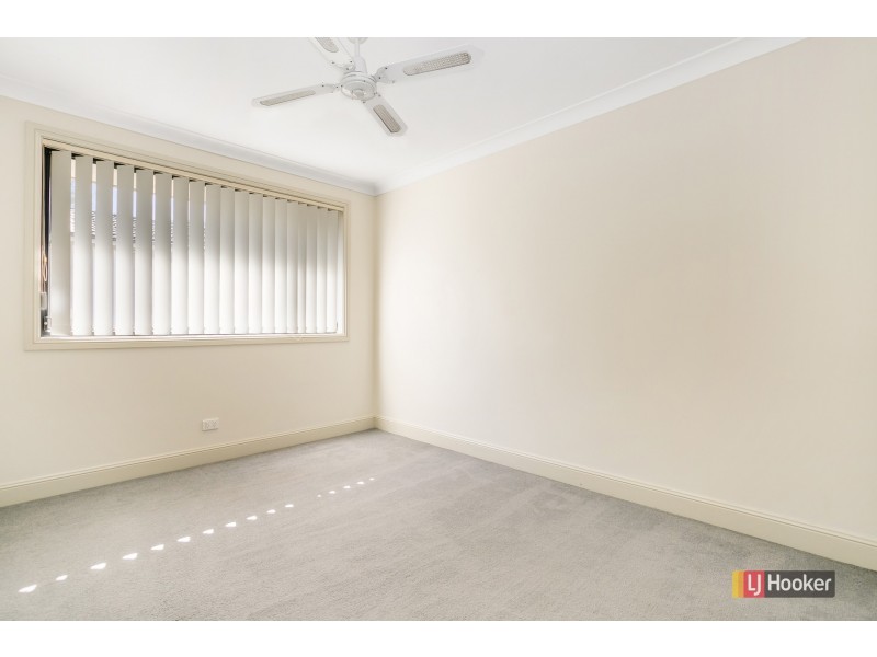 1/164 Albany Street, Point Frederick NSW 2250