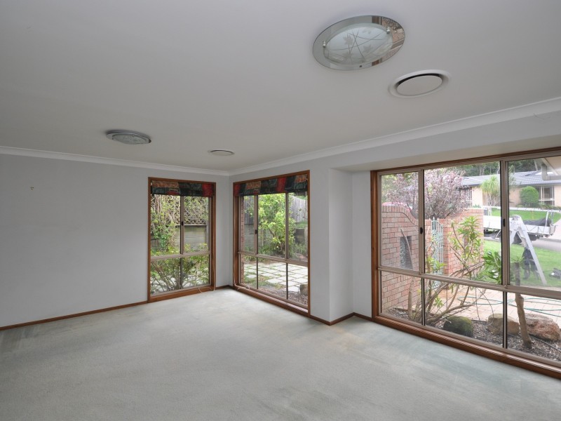 5 Karen Close, Lisarow NSW 2250