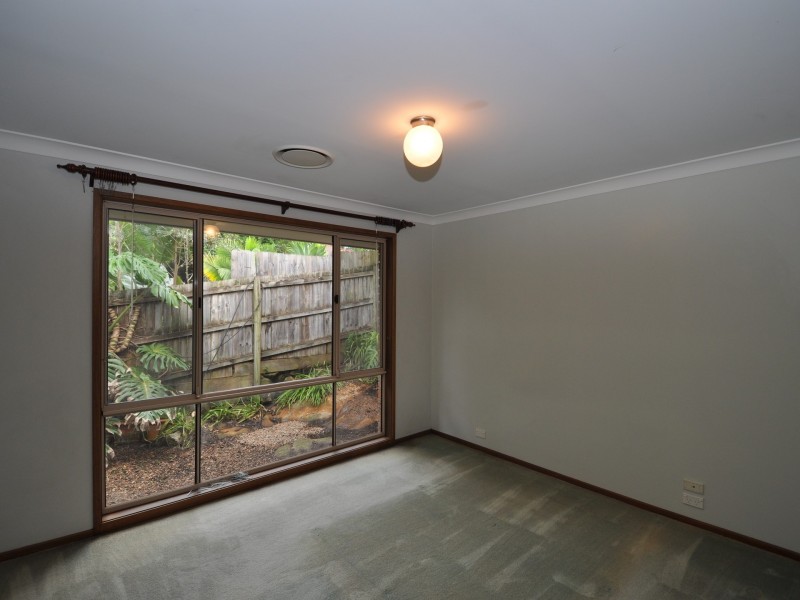 5 Karen Close, Lisarow NSW 2250
