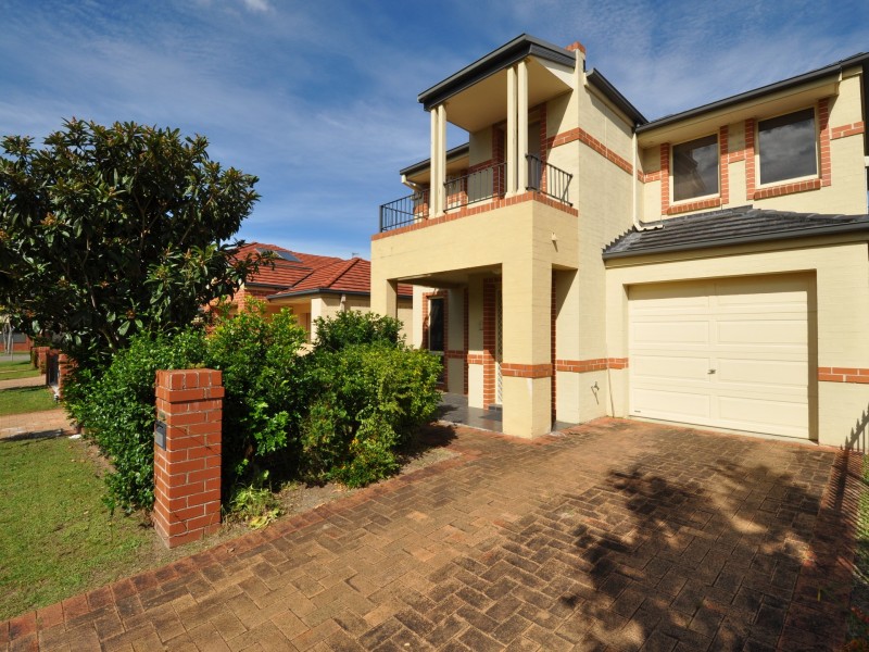 7 Worrell Circuit, Wyoming NSW 2250