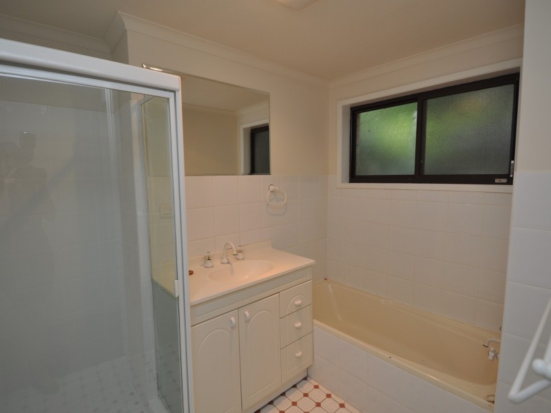 16/9-12 Broadview Avenue, Gosford NSW 2250