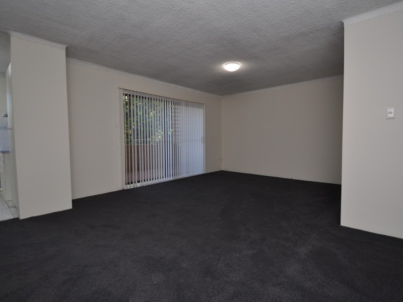 16/9-12 Broadview Avenue, Gosford NSW 2250