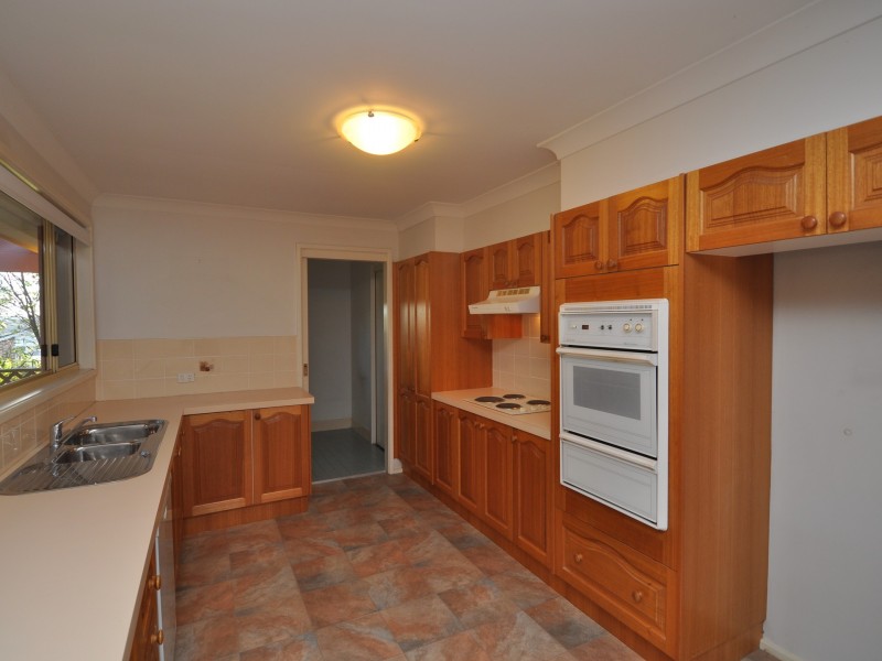 2 Graham Place, Kariong NSW 2250