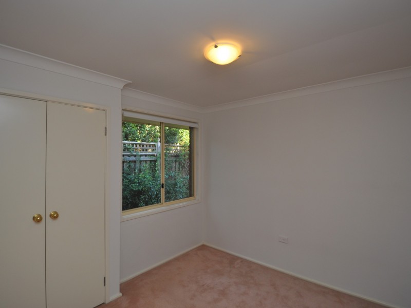 2 Graham Place, Kariong NSW 2250