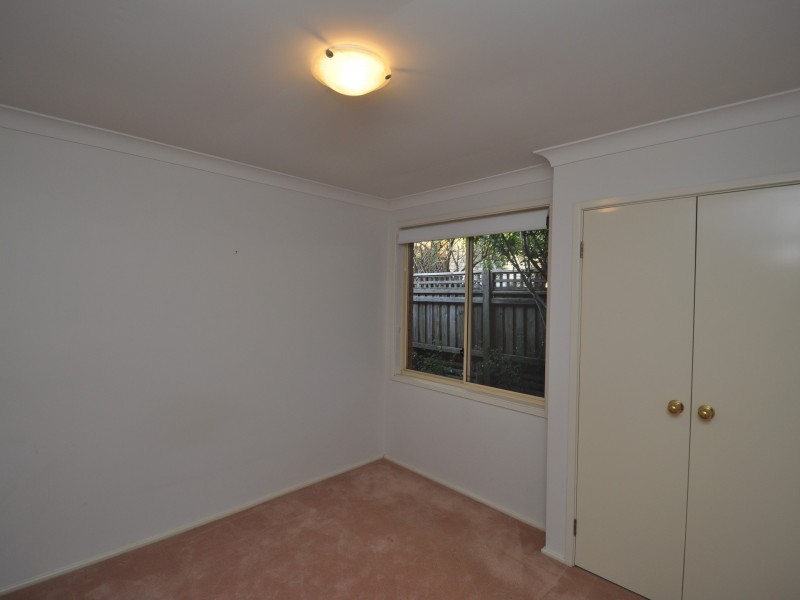 2 Graham Place, Kariong NSW 2250