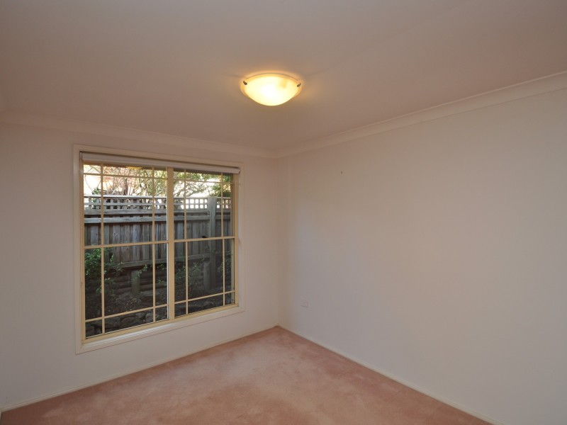 2 Graham Place, Kariong NSW 2250