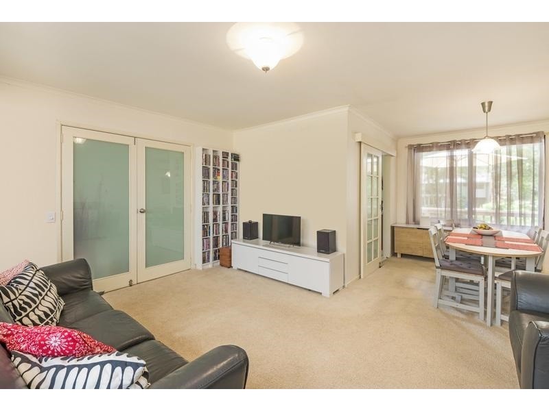 9 Maya Street, Wyoming NSW 2250