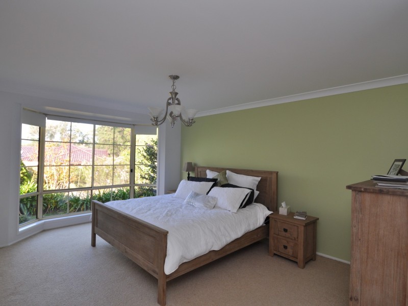 72 Cambourn Drive, Lisarow NSW 2250