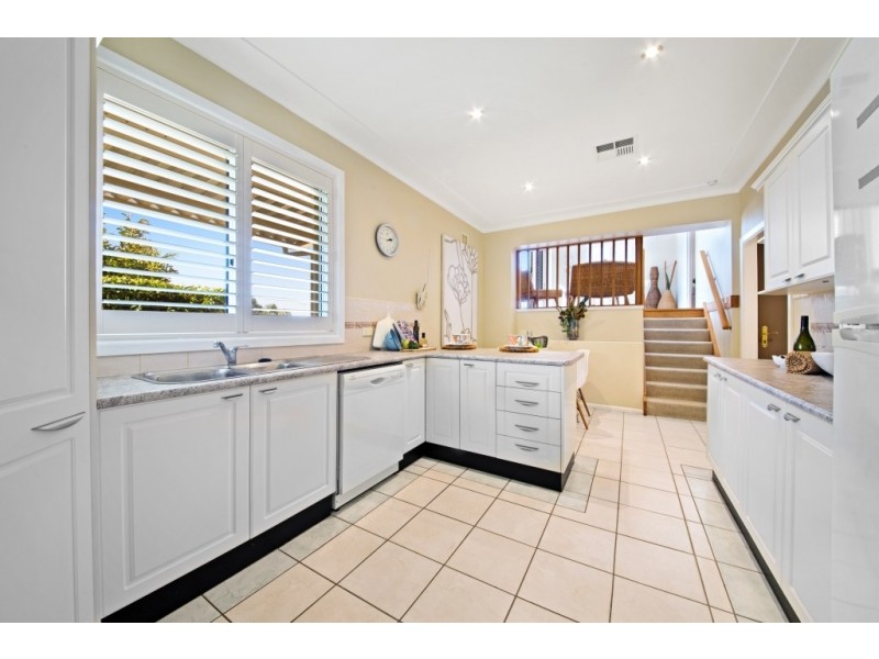 61 Brougham Street, East Gosford NSW 2250