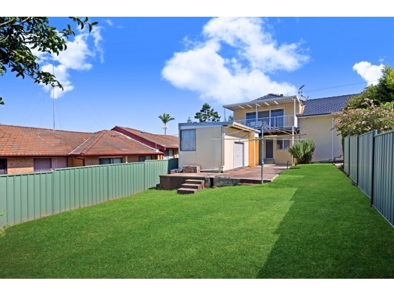 61 Brougham Street, East Gosford NSW 2250