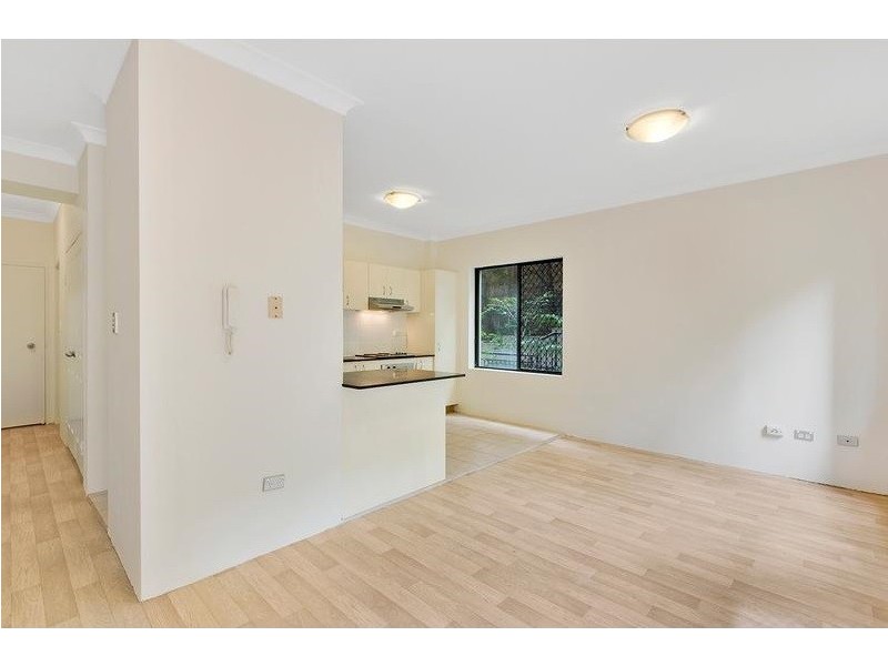 1/61 Donnison West Street, Gosford NSW 2250