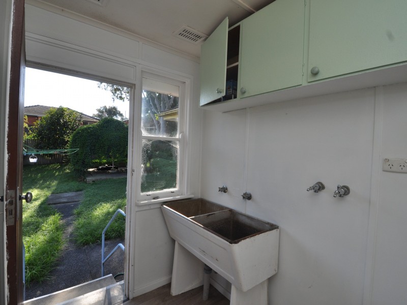 128 Glennie Street, North Gosford NSW 2250