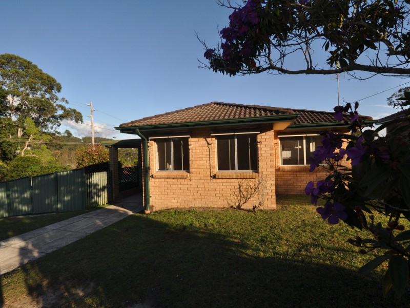 2 Narooma Road, Niagara Park NSW 2250