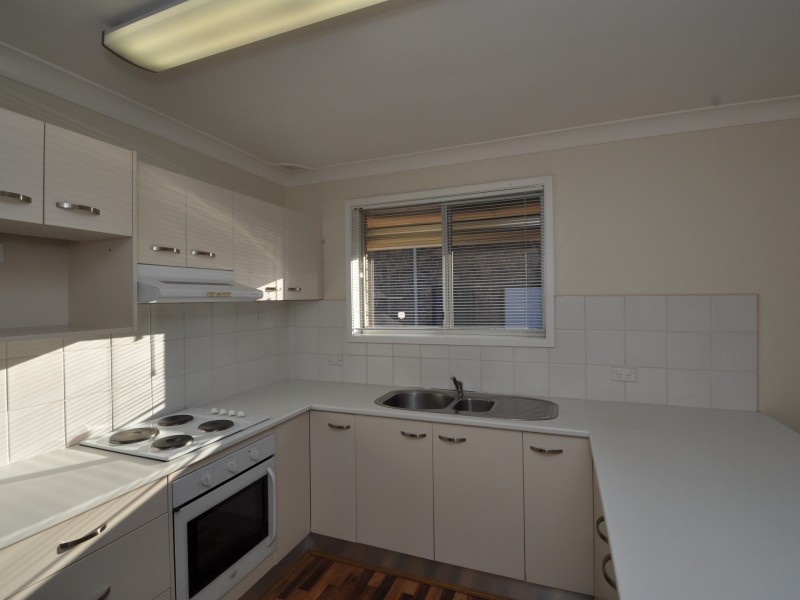 2 Narooma Road, Niagara Park NSW 2250