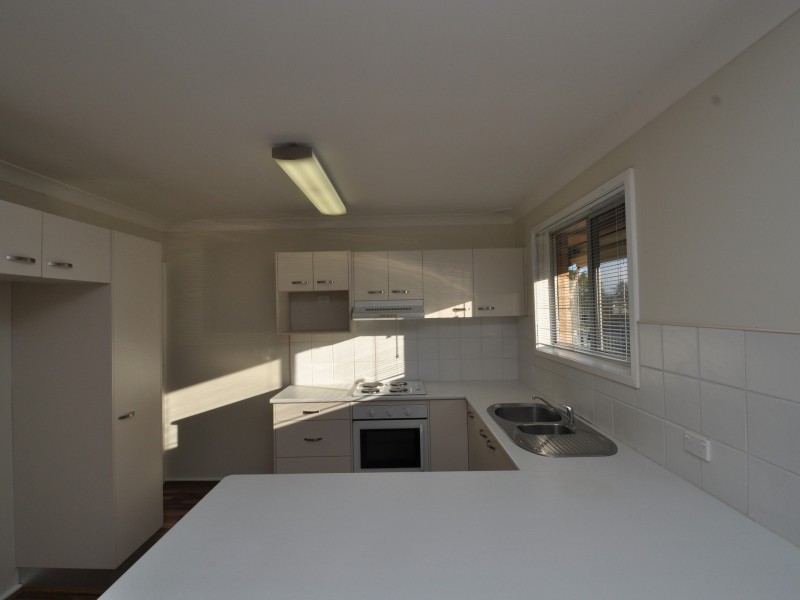 2 Narooma Road, Niagara Park NSW 2250
