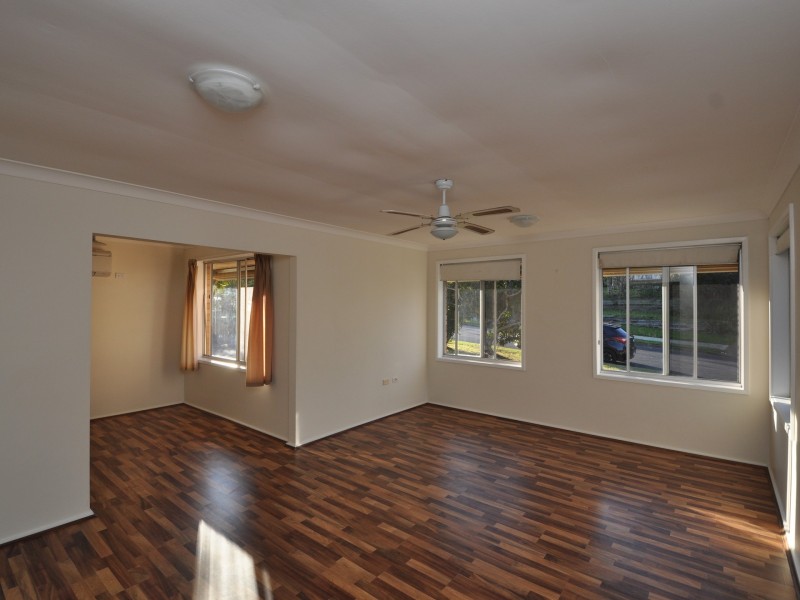 2 Narooma Road, Niagara Park NSW 2250