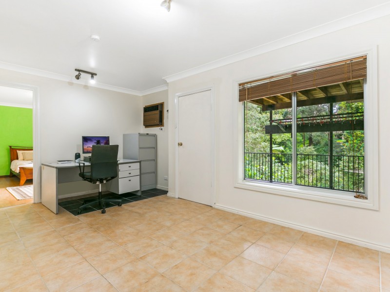 18 Nalkari Avenue, Wyoming NSW 2250