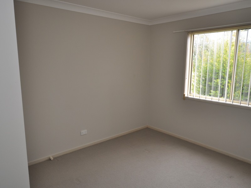 24/8 McLennan Street, Narara NSW 2250