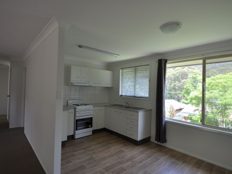 1/60 Bradys Gully Road, North Gosford NSW 2250