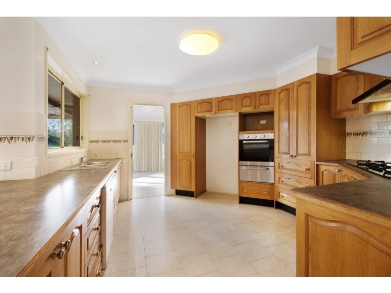 16 The Rise, Lisarow NSW 2250